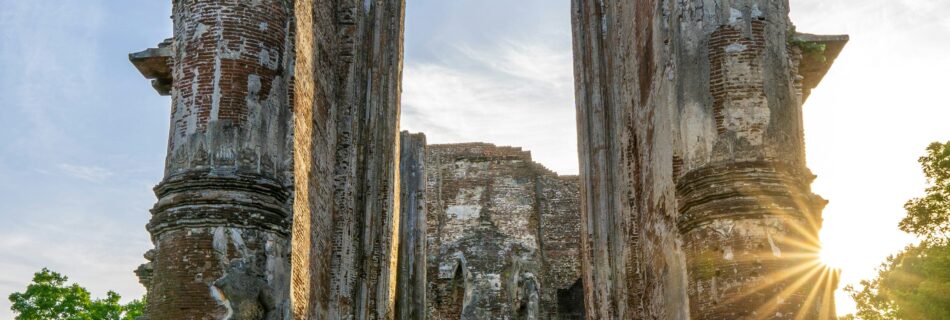 Antike Ruinen von Polonnaruwa: Historischer Tempel in Sri Lanka
